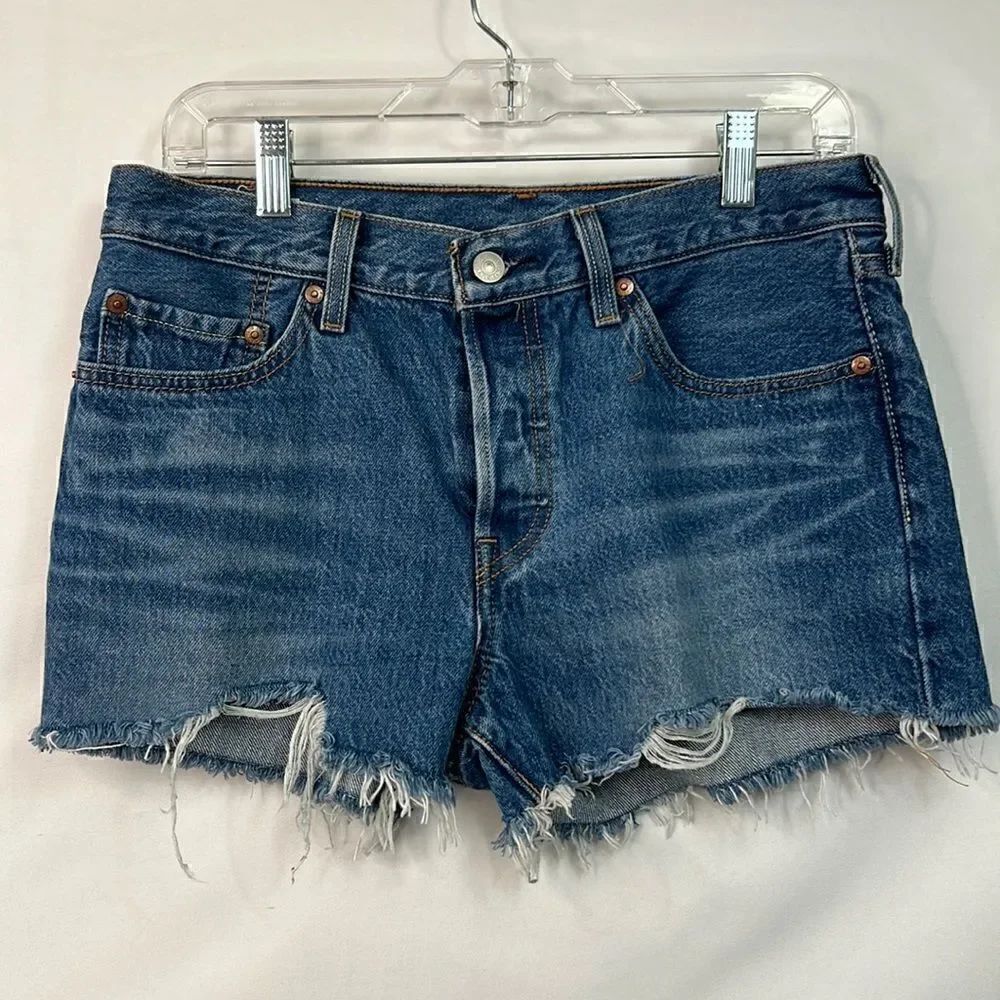 Levi’s 501 Button Fly Big E cut off denim shorts size 28 EUC